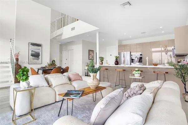 $1,350,000 | 2000 Metropica Way, Unit PH02, Sunrise, FL 33323