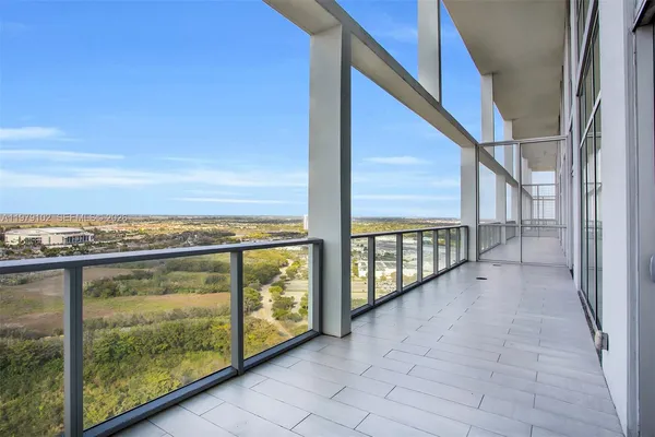 $1,350,000 | 2000 Metropica Way, Unit PH02, Sunrise, FL 33323