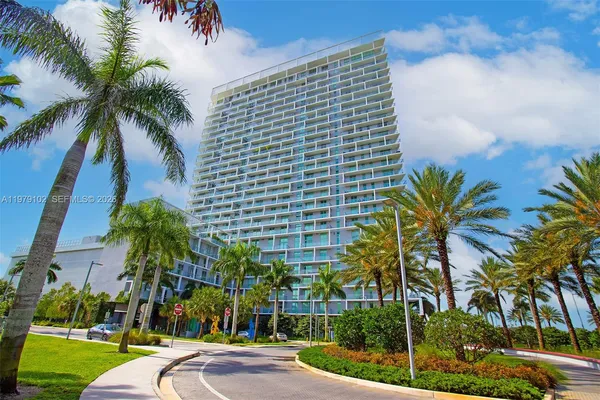 $1,350,000 | 2000 Metropica Way, Unit PH02, Sunrise, FL 33323