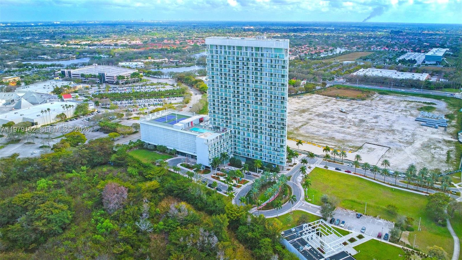 2000 Metropica Way, Unit PH02 Sunrise, FL 33323 - Photo 80 of 82