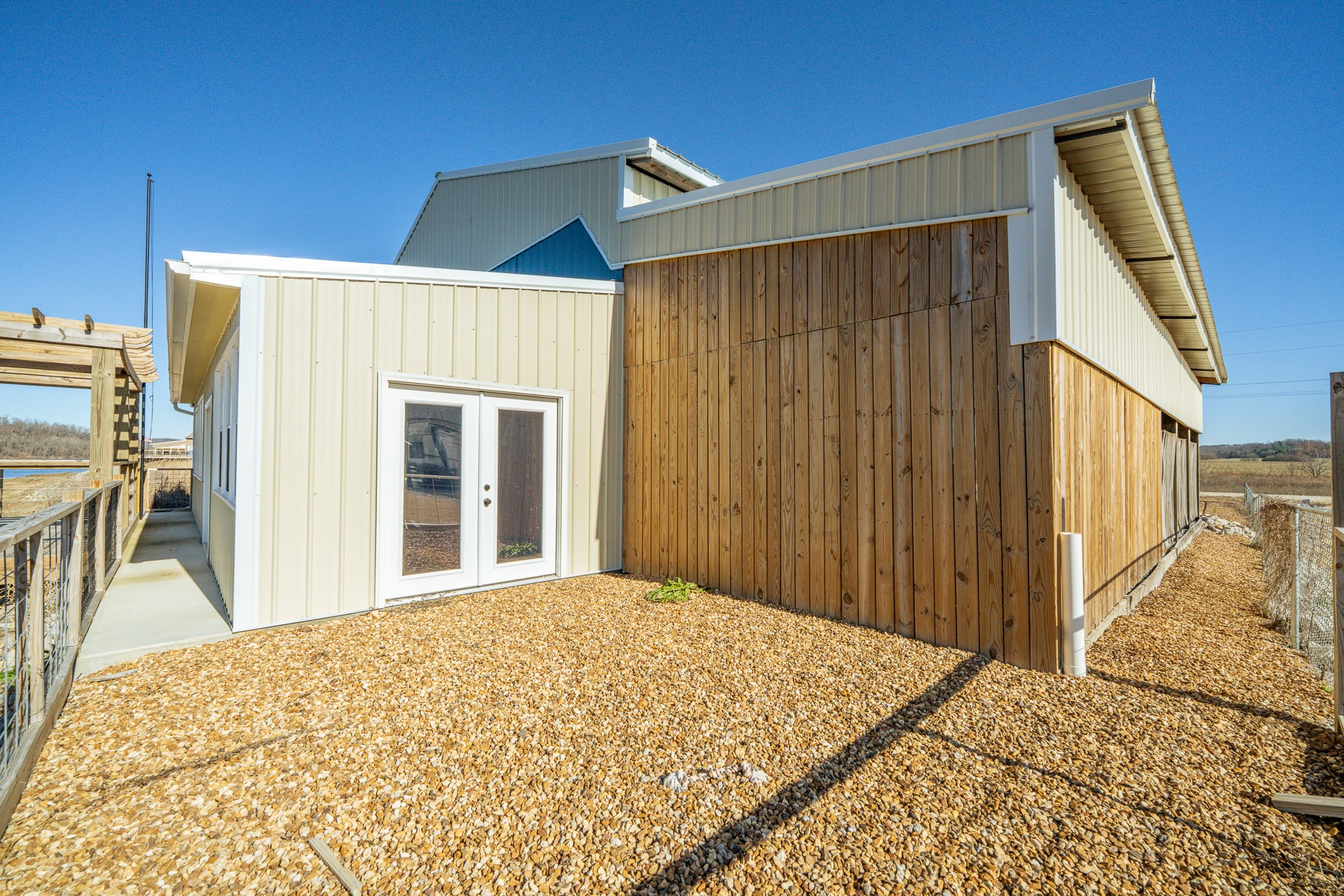 2217 Hardin Bottom River Road Clifton, TN 38425 - Photo 15 of 66 a view of a house with a backyard