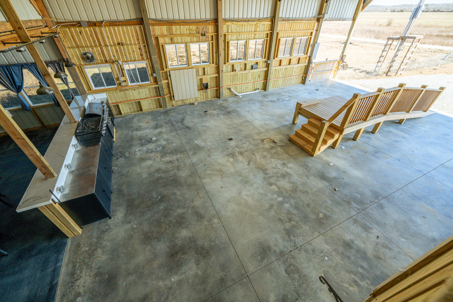 2217 Hardin Bottom River Road Clifton, TN 38425 - Photo 26 of 66 a living room with furniture