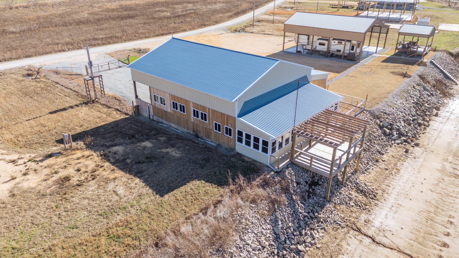 2217 Hardin Bottom River Road Clifton, TN 38425 - Photo 4 of 66 a view of a house with roof deck