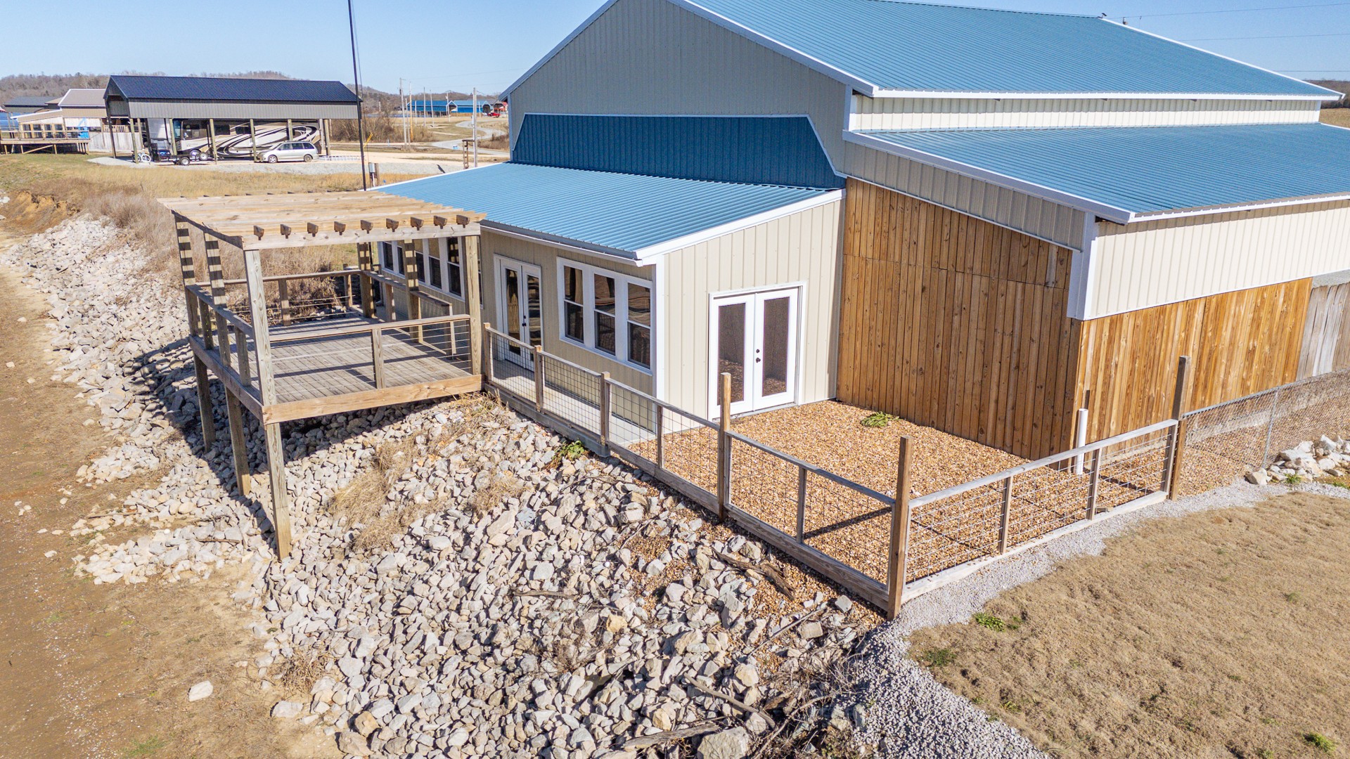 2217 Hardin Bottom River Road Clifton, TN 38425 - Photo 9 of 66 a view of a balcony