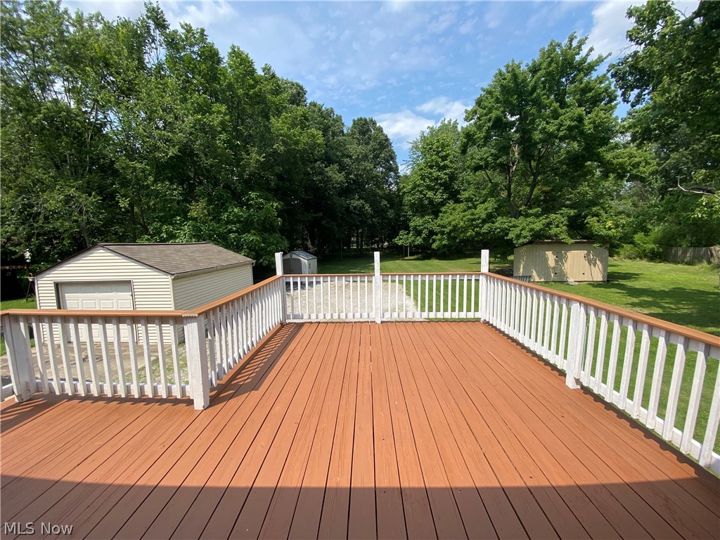 17330 Fowles Road Cleveland, OH 44130 - Photo 19 of 24 Gallery Image 19