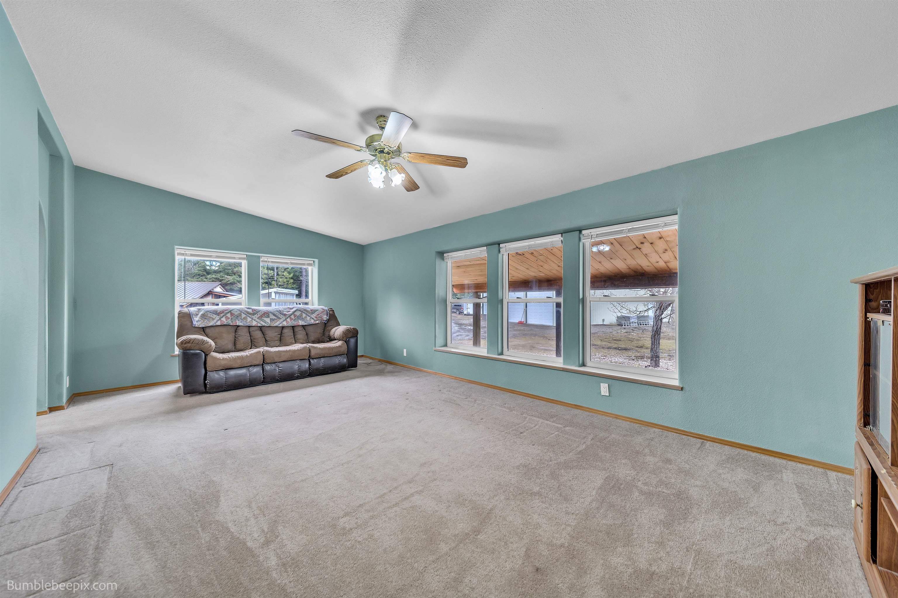 263 Fourspots Road Cusick, WA 99119 - Photo 3 of 50