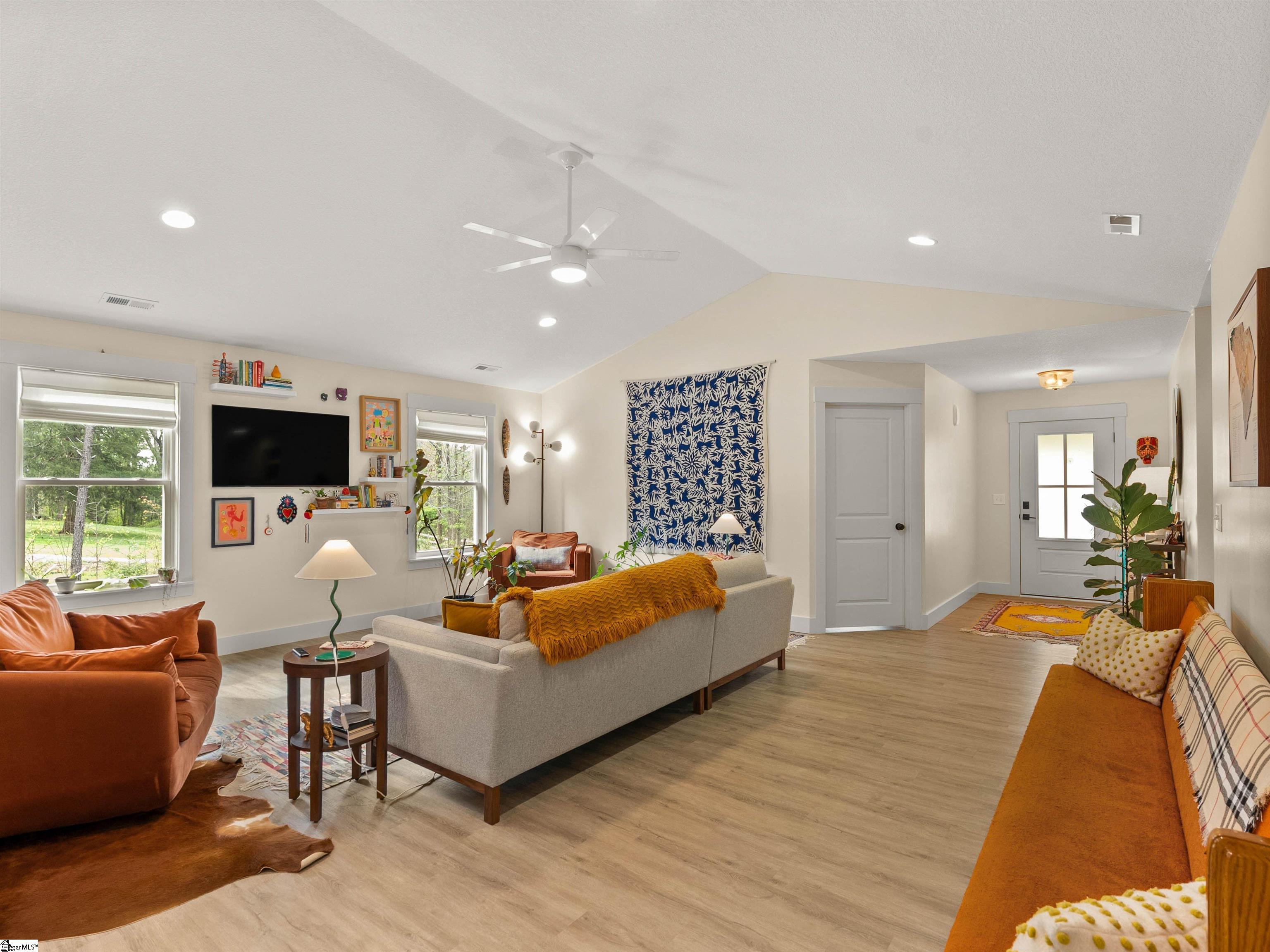 142 Belue Mill Road Landrum, SC 29356 - Photo 7 of 42