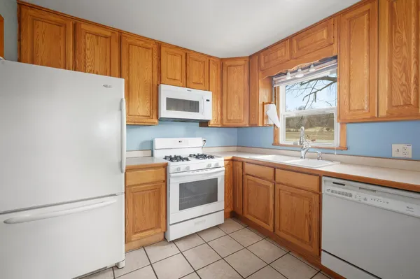 $489,000 | W8040 Highway 29, River Falls, WI 54022