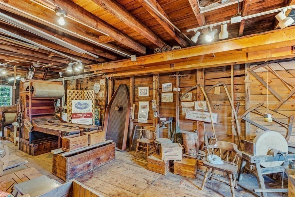 1 Robbins Path Carver, MA 02330 - Photo 30 of 42