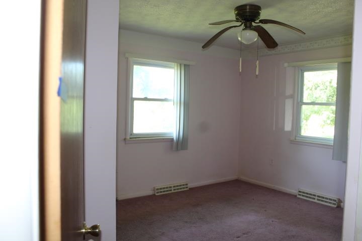 11072 Wilson Road Montrose, MI 48457 - Photo 15 of 18 50076049-14.JPG