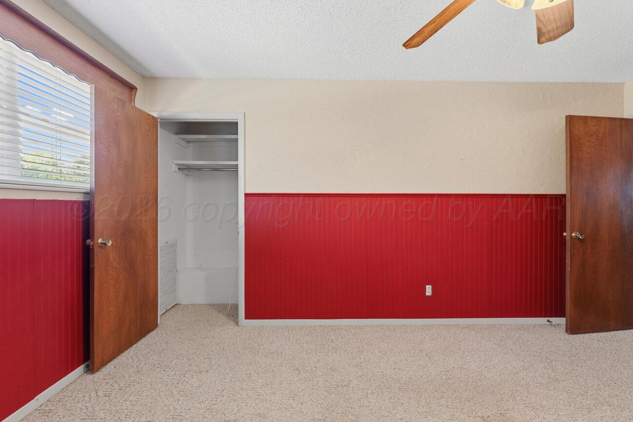 205 Houston Street Borger, TX 79007 - Photo 43 of 57 Upstairs Bedroom 3-3