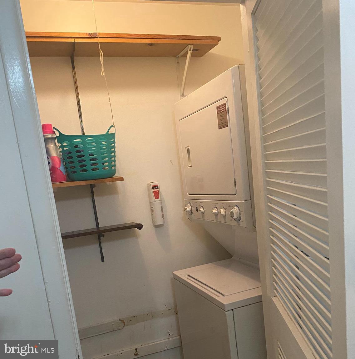 1030 Warwick Court Sterling, VA 20164 - Photo 7 of 15