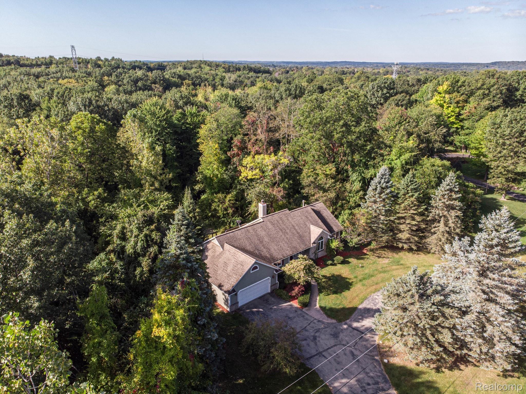 5255 Stickney Road Clarkston, MI 48348 - Photo 65 of 80 052_63.jpg