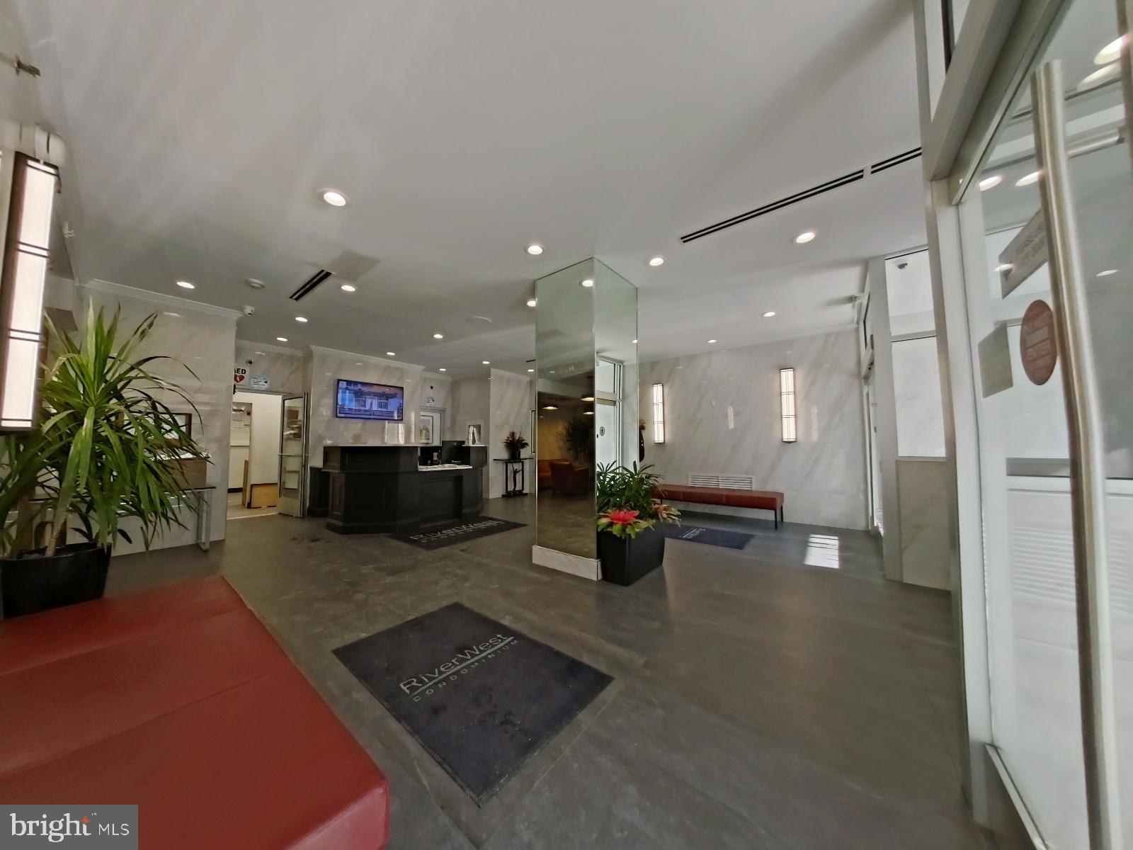 2101 Chestnut Street, Unit 1011 Philadelphia, PA 19103 - Photo 17 of 23 Lobby