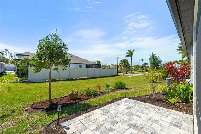 $350,000 | 5998 Amberly Drive, Bradenton, FL 34208