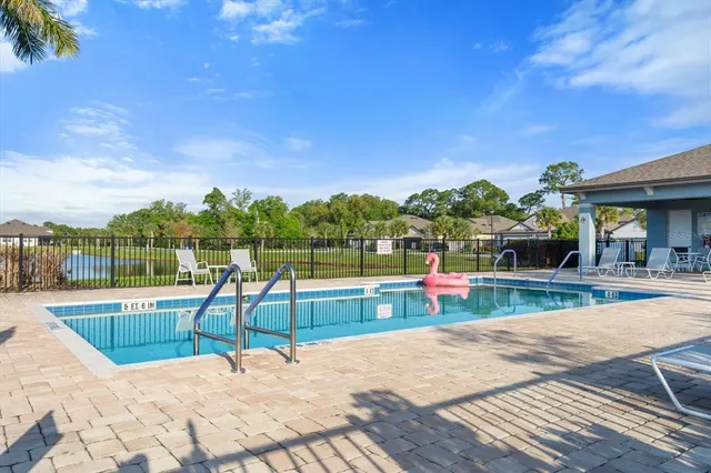 $350,000 | 5998 Amberly Drive, Bradenton, FL 34208