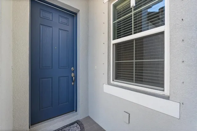 $350,000 | 5998 Amberly Drive, Bradenton, FL 34208