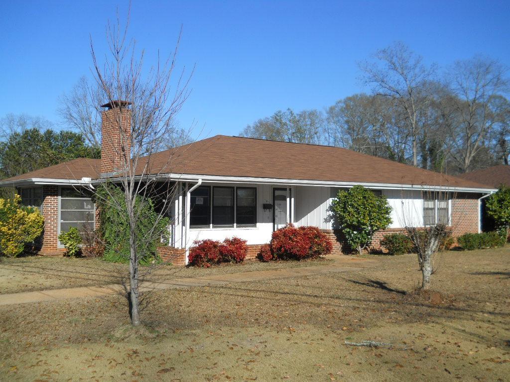 101 Cusseta Road Valley, AL 36854 - Photo 1 of 1 front view of a house with a street