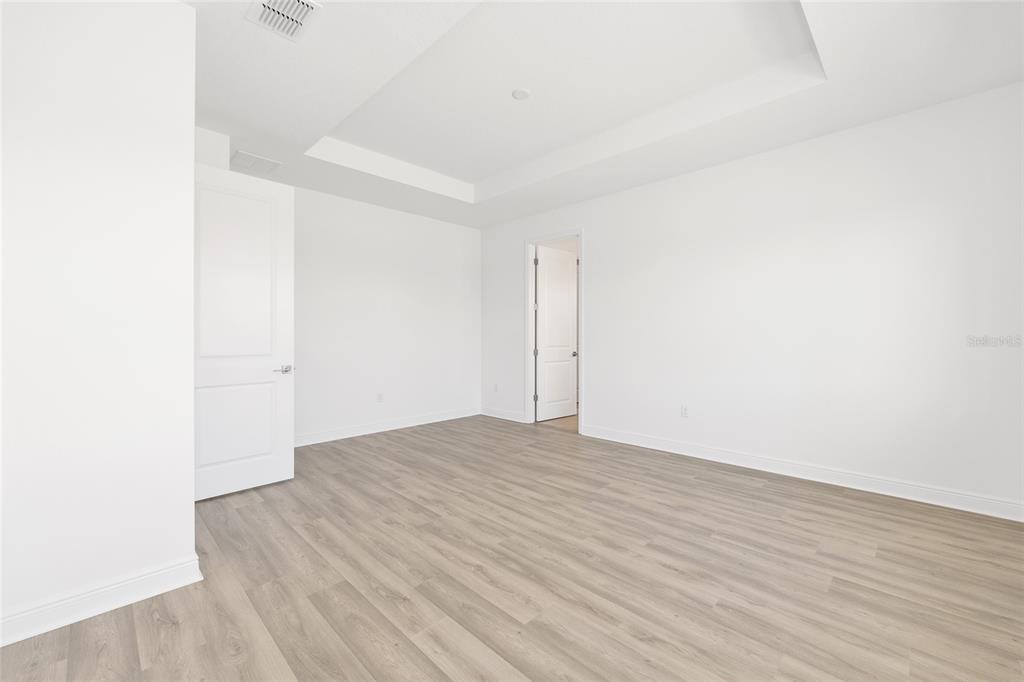 10211 Southwest 82nd Place Road Ocala, FL 34481 - Photo 18 of 37 Gallery Image 18