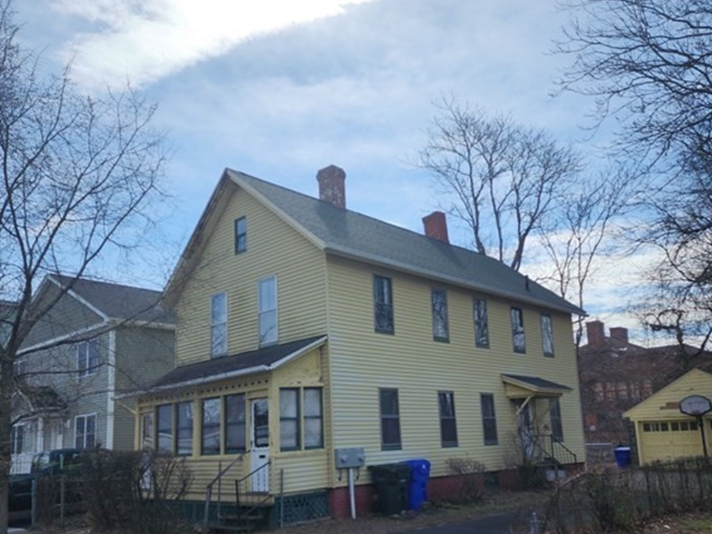 115 Greene Street Springfield, MA 01109 - Photo 3 of 4
