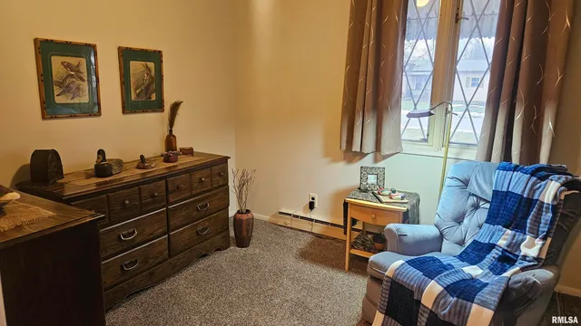 $89,900 | 1155 South Main Street, Canton, IL 61520