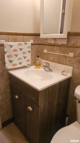 $89,900 | 1155 South Main Street, Canton, IL 61520