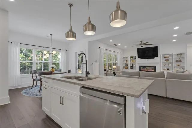 $620,000 | 147 Wolf Crk Cove, LaGrange, GA 30240