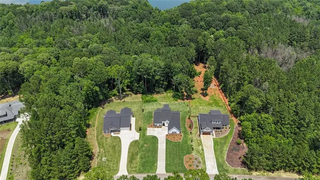 $620,000 | 147 Wolf Crk Cove, LaGrange, GA 30240