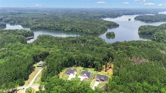 $620,000 | 147 Wolf Crk Cove, LaGrange, GA 30240