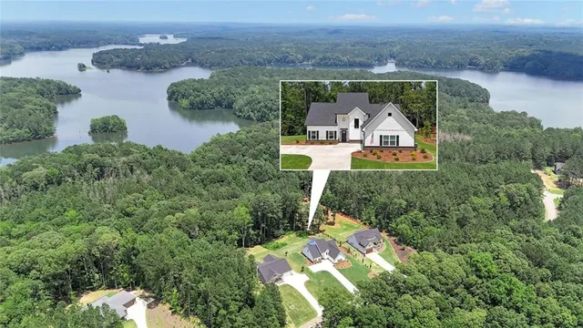 $620,000 | 147 Wolf Crk Cove, LaGrange, GA 30240