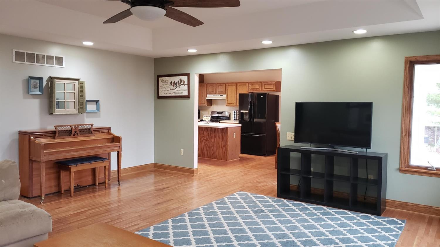 48360 Harris Road Belleville, MI 48111 - Photo 7 of 44 Photo 7