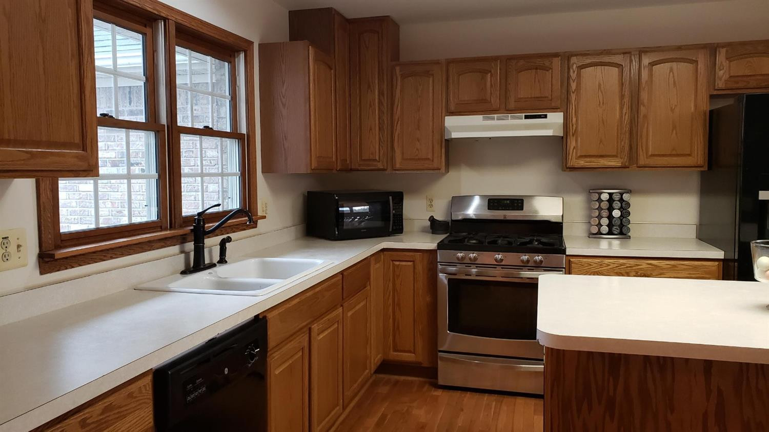 48360 Harris Road Belleville, MI 48111 - Photo 10 of 44 Photo 10