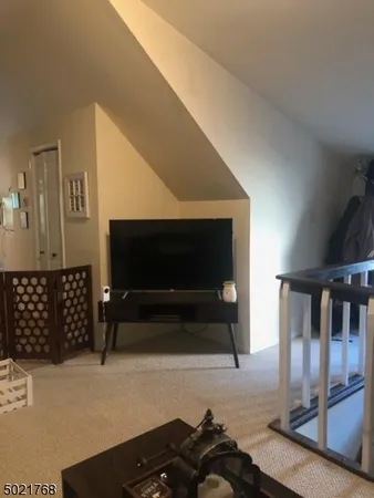 $1,425 | 410 Valley Road, Unit 3, Montclair, NJ 07043