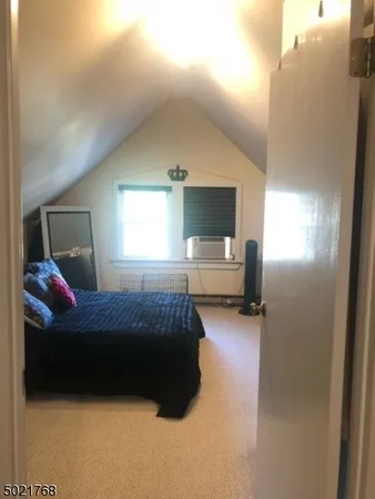 $1,425 | 410 Valley Road, Unit 3, Montclair, NJ 07043