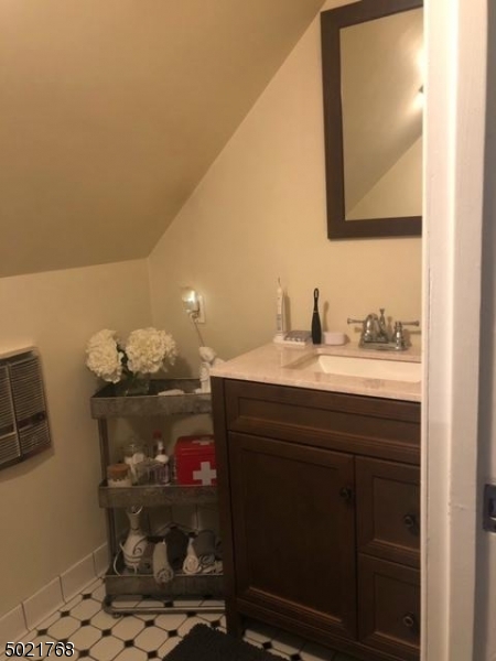 410 Valley Road, Unit 3 Montclair, NJ 07043 - Photo 10 of 14