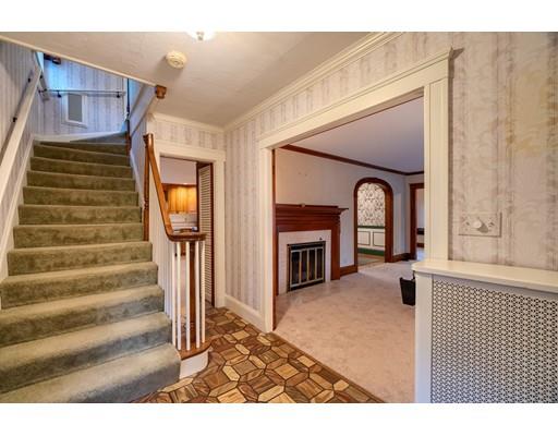 38 Virginia Road Waltham, MA 02453 - Photo 25 of 40