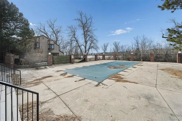 $460,000 | 10772 West Florida Avenue, Unit B, Lakewood, CO 80232
