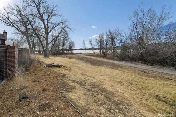 $460,000 | 10772 West Florida Avenue, Unit B, Lakewood, CO 80232