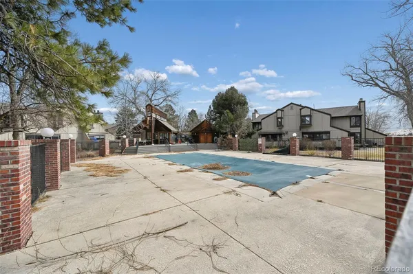 $460,000 | 10772 West Florida Avenue, Unit B, Lakewood, CO 80232