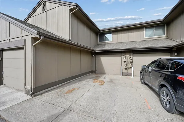 $460,000 | 10772 West Florida Avenue, Unit B, Lakewood, CO 80232