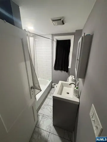 $2,000 | 195 Preakness Avenue, Paterson, NJ 07502