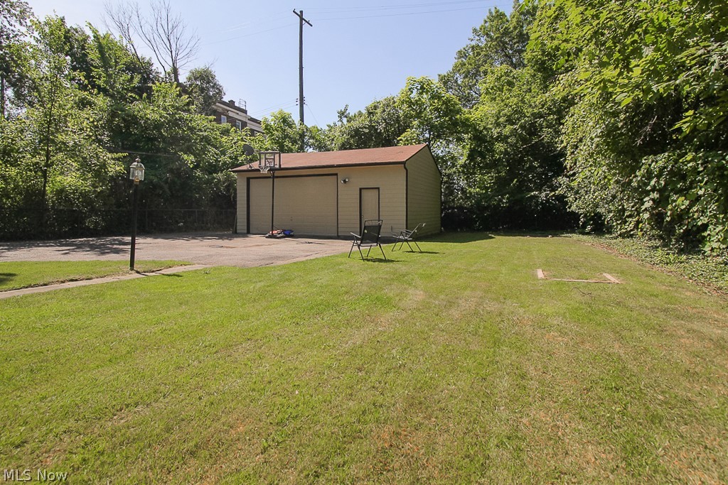 14410 Onaway Road Cleveland, OH 44120 - Photo 5 of 35