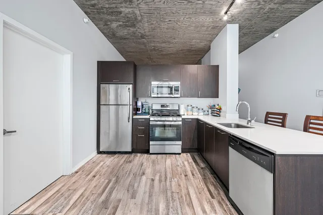 $350,000 | 1345 South Wabash Avenue, Unit 909, Chicago, IL 60605