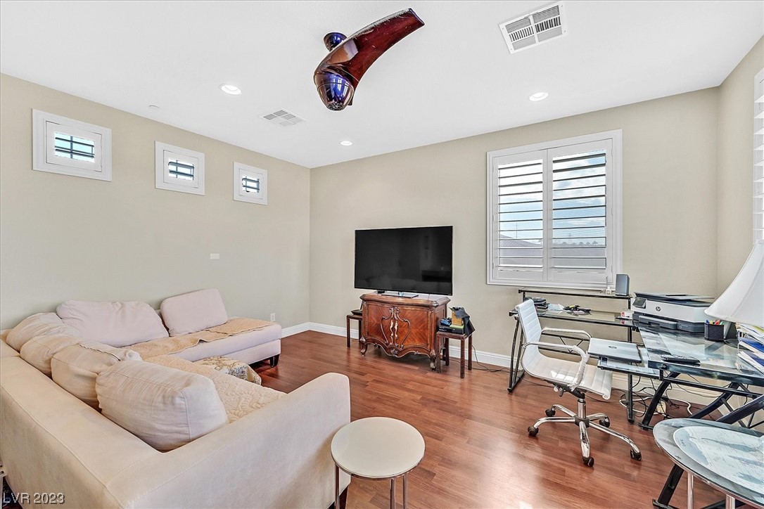 1083 Casa Palermo Circle Henderson, NV 89011 - Photo 10 of 34