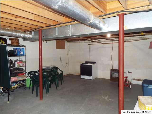 203 Old Field Road Oneonta, AL 35121 - Photo 13 of 25 Gallery Image 13