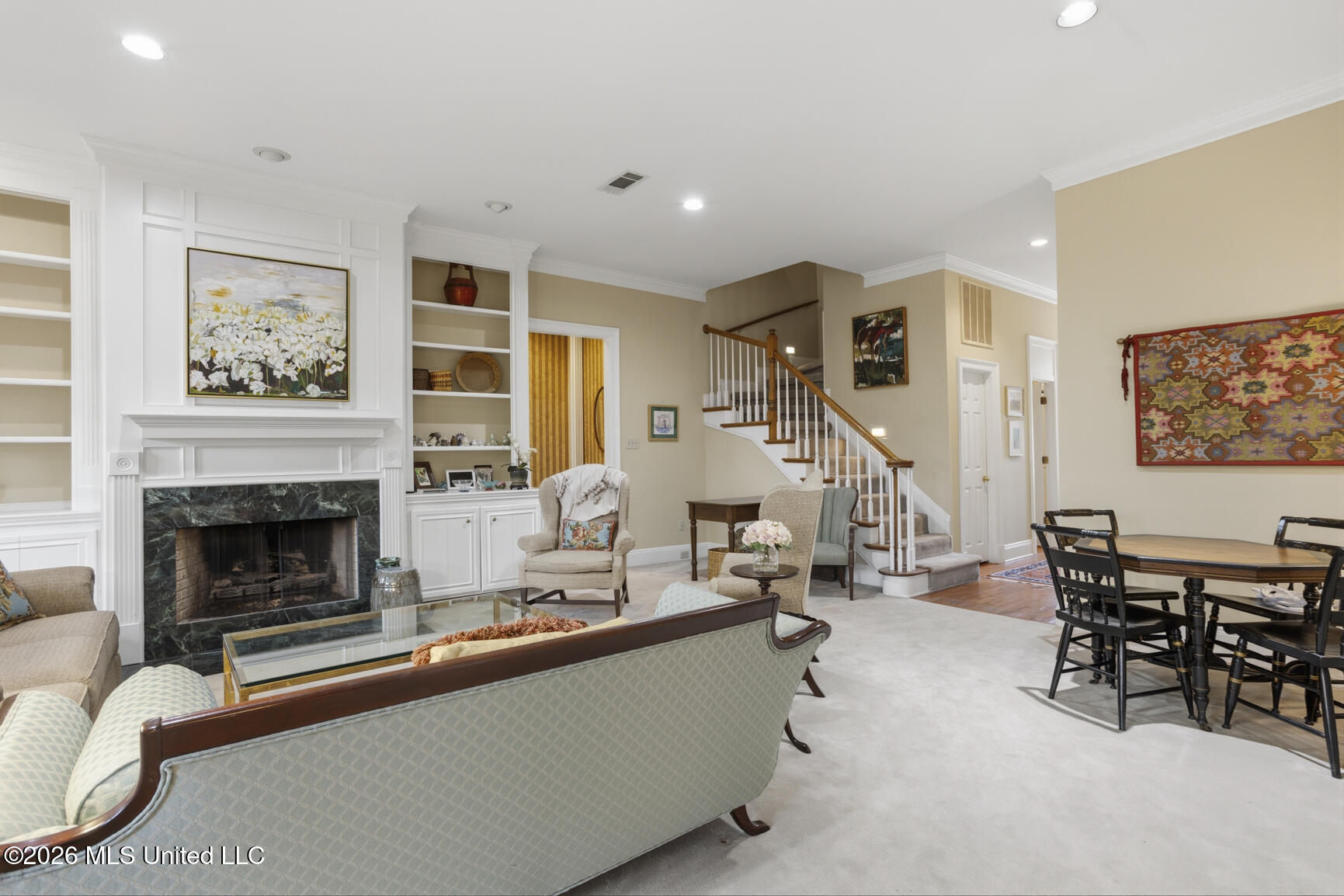 1641 Acadia Court Jackson, MS 39211 - Photo 5 of 28 Living Room