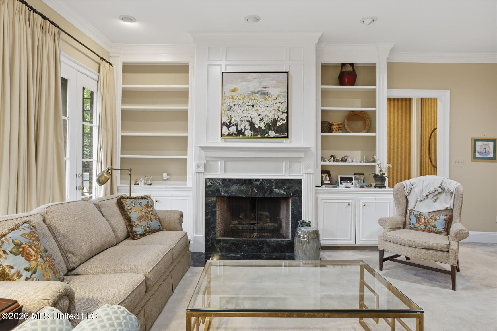 1641 Acadia Court Jackson, MS 39211 - Photo 8 of 28 Fireplace and Built-Ins in Living Room