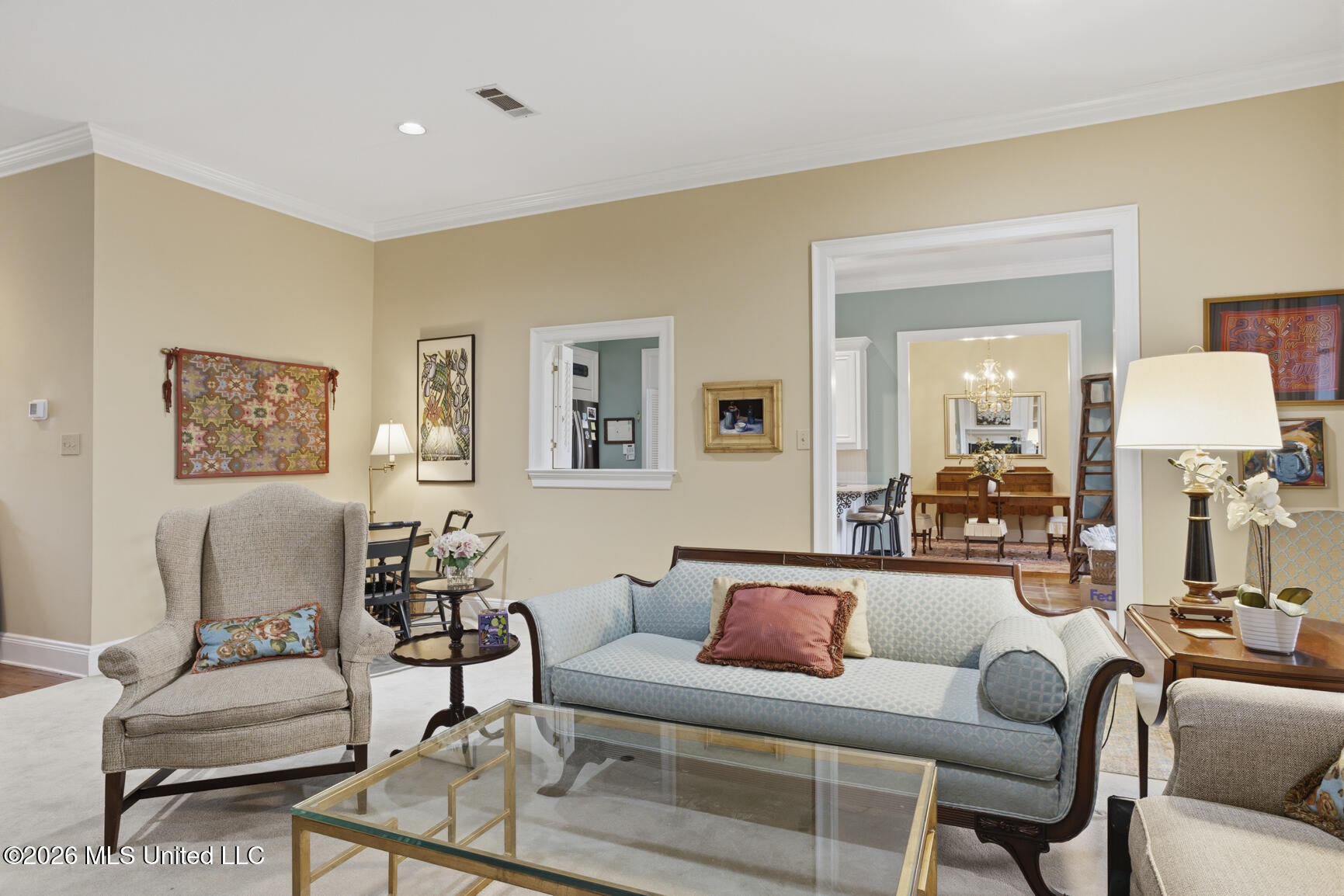 1641 Acadia Court Jackson, MS 39211 - Photo 9 of 28 View into the Dining Room