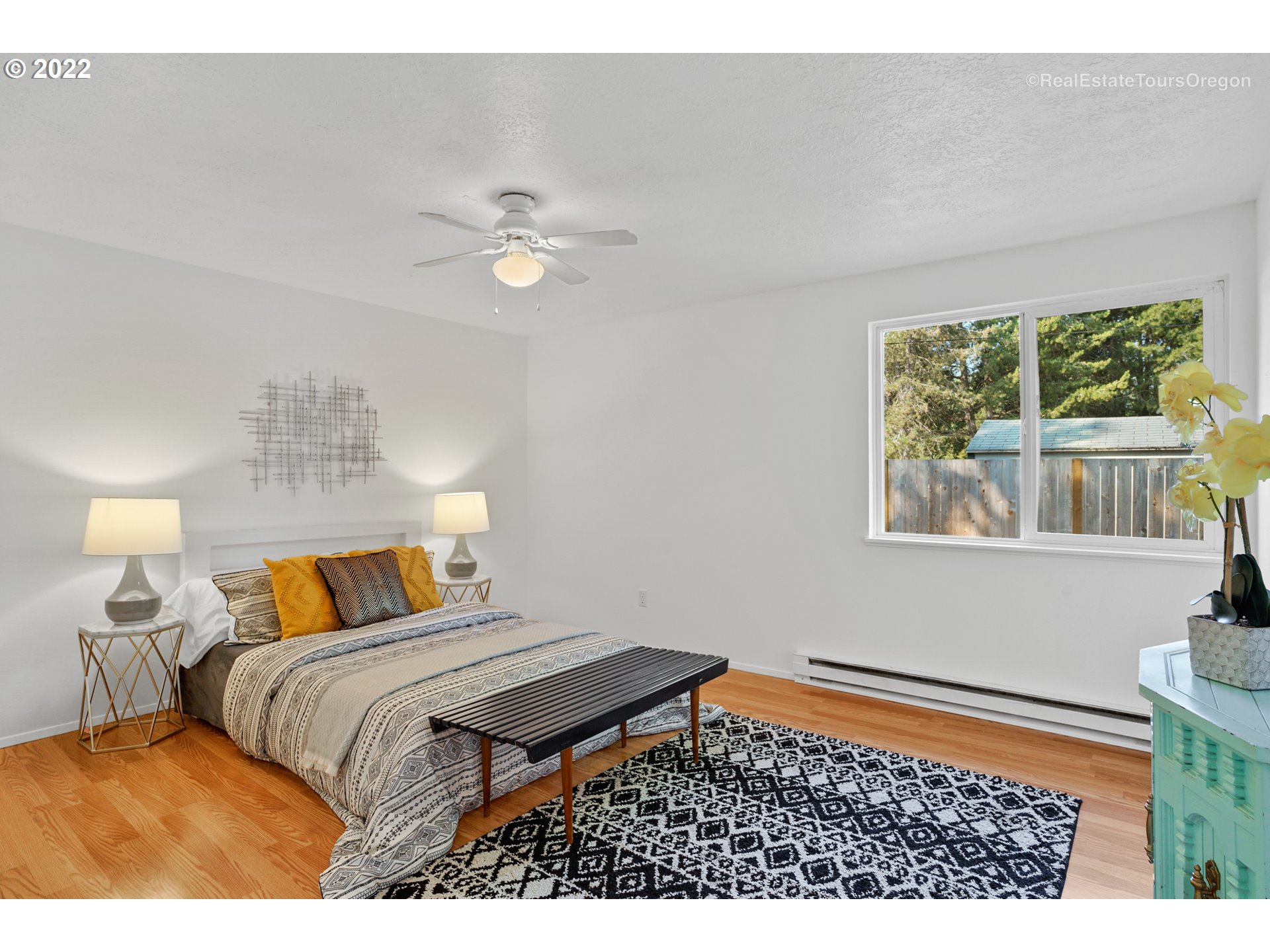 7624 Southwest Taylors Ferry Road Portland, OR 97223 - Photo 15 of 31 Gallery Image 15