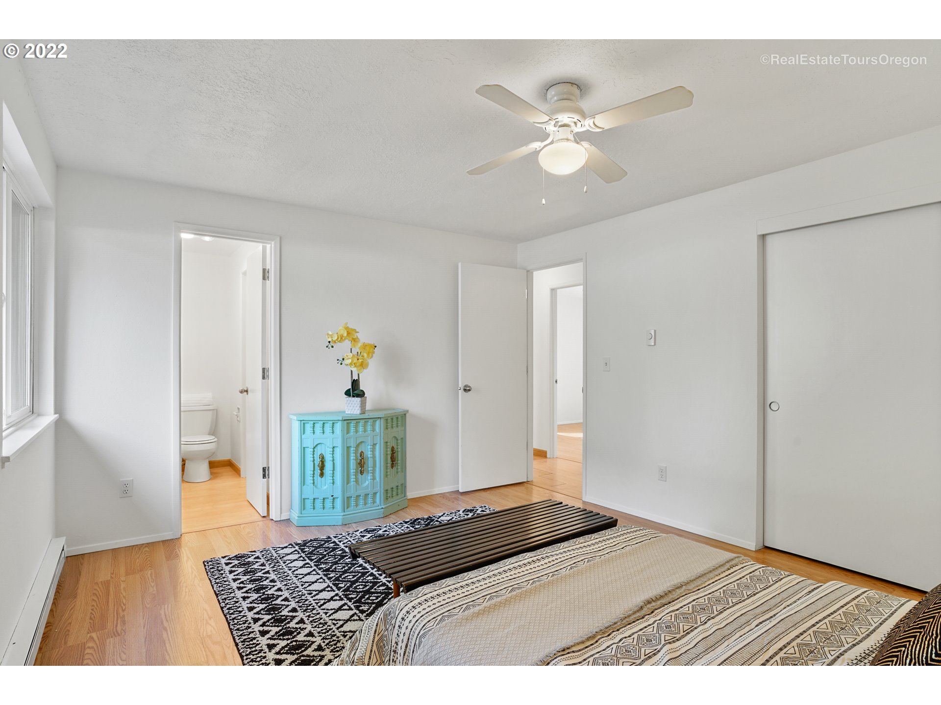 7624 Southwest Taylors Ferry Road Portland, OR 97223 - Photo 17 of 31 Gallery Image 17